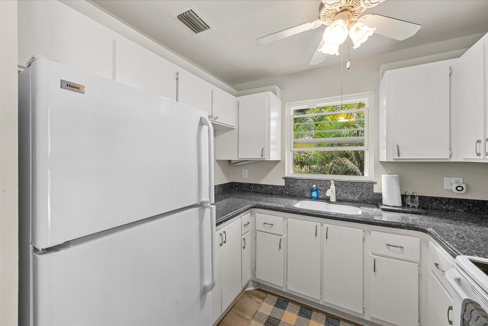 Vista Pines Condo - Residential