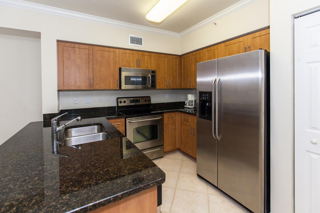 6492 EMERALD DUNES Drive 205