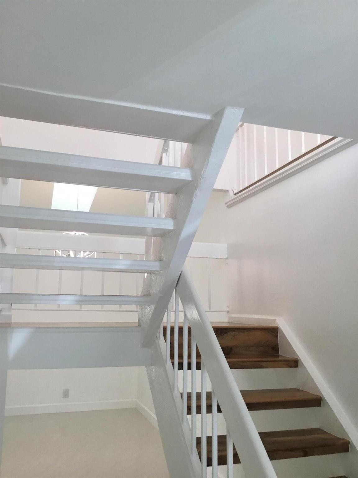 RAINWOOD EAST REPLAT - Residential Lease