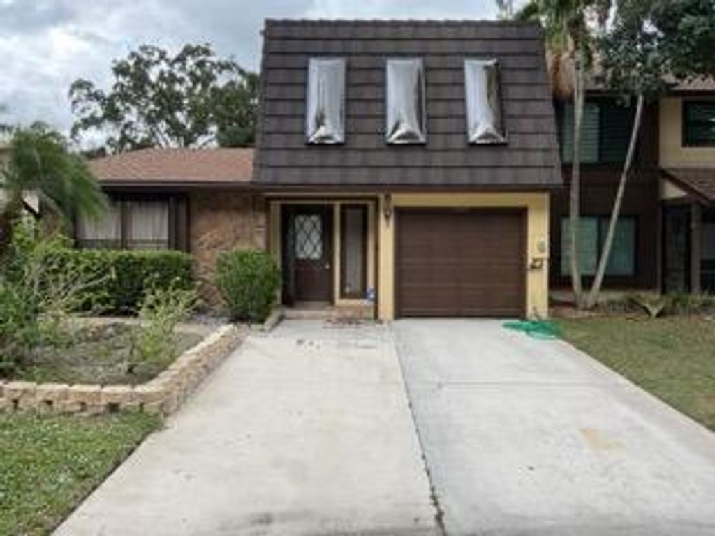 Photo of 1094 Raintree Court, Palm Beach Gardens, FL 33410 (MLS # R11136986)