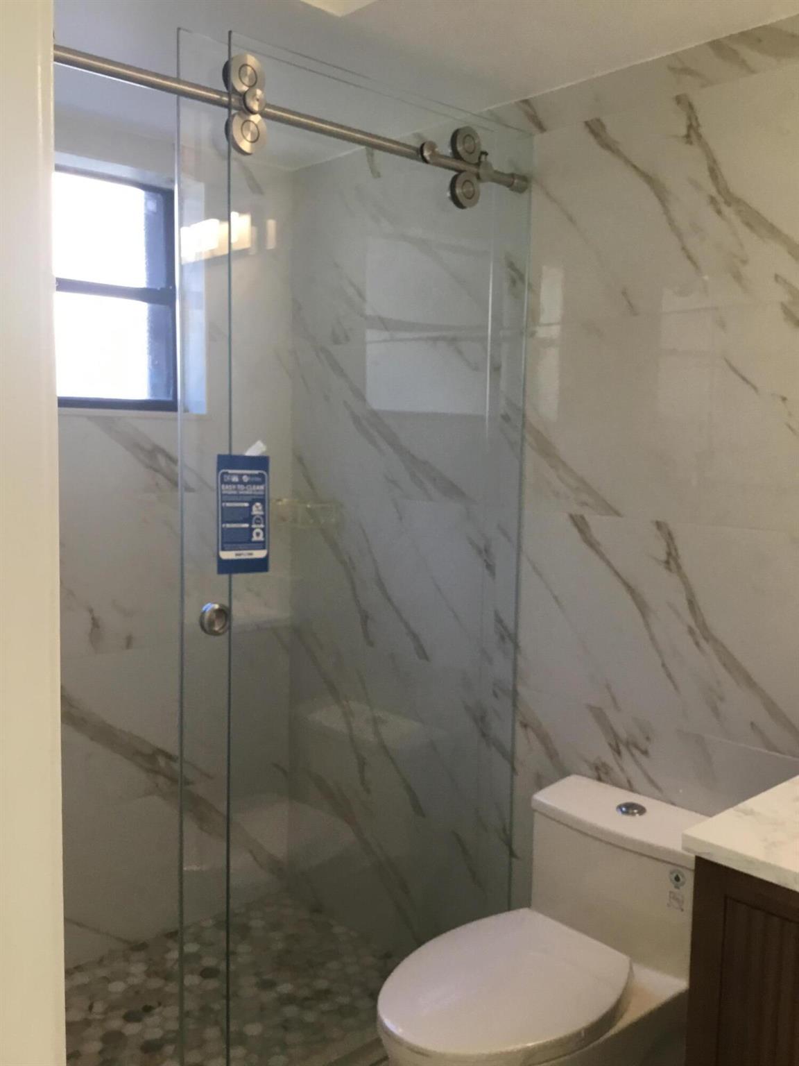 RAINWOOD EAST REPLAT - Residential Lease