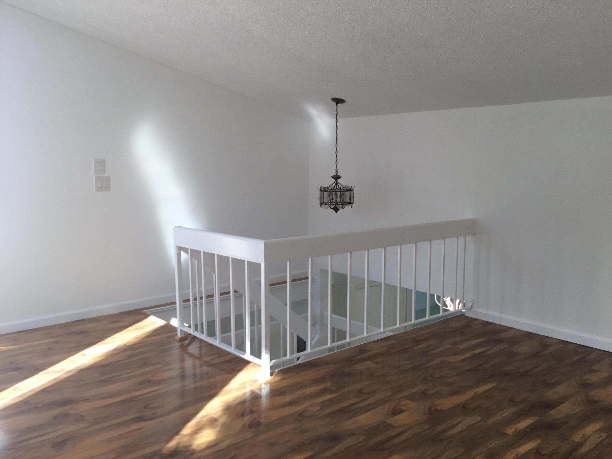 RAINWOOD EAST REPLAT - Residential Lease