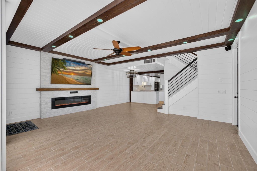 Photo of 1597 JEAGA Drive, Jupiter, FL 33458 (MLS # B26091936)