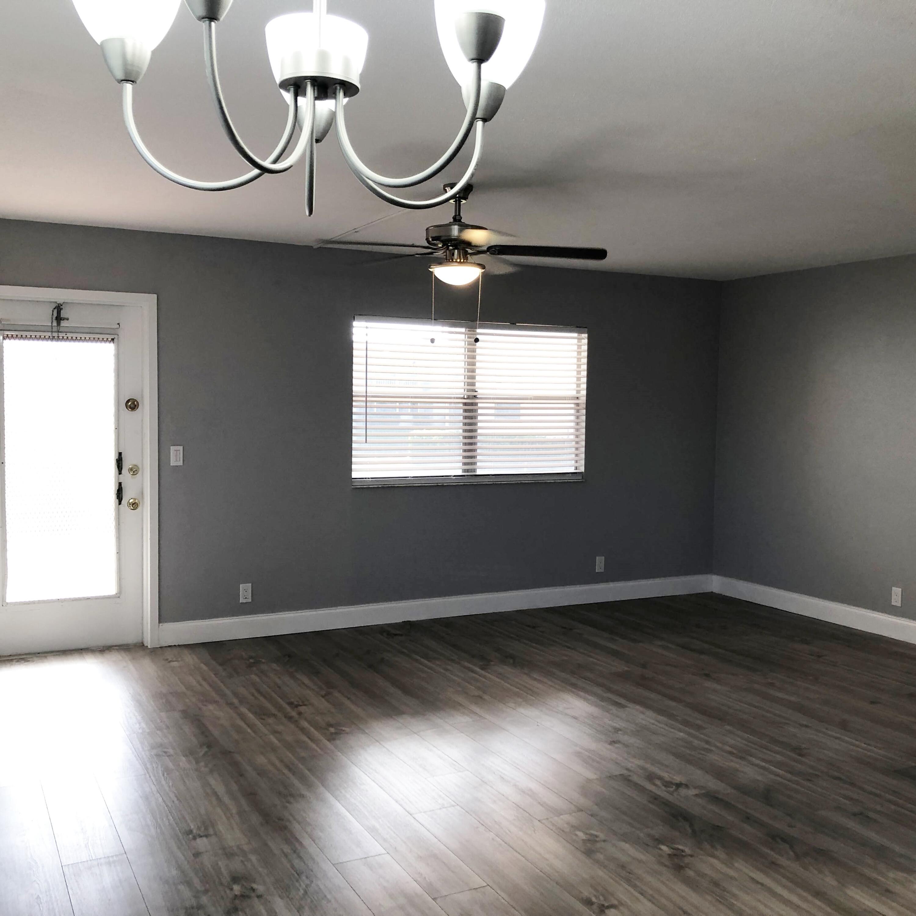 KINGS POINT SAXONY CONDOS - Residential