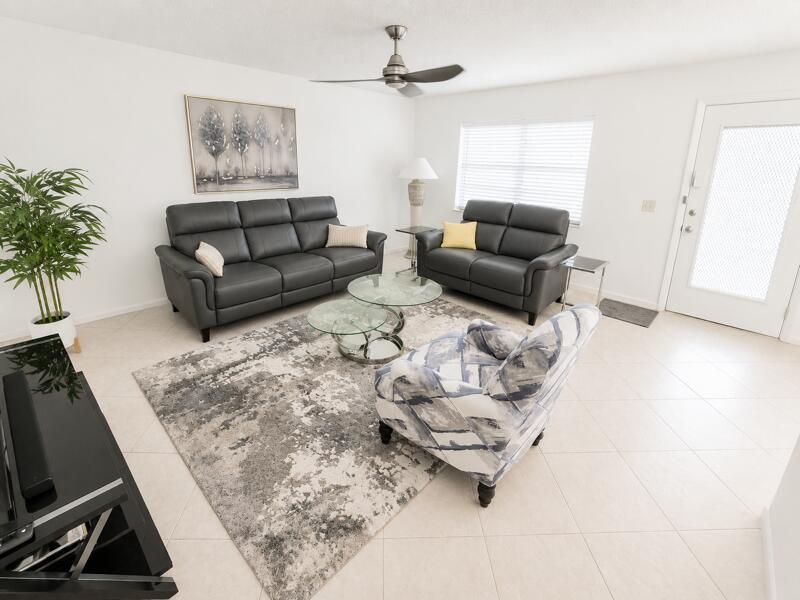 Photo of 567 BURGUNDY L, Delray Beach, FL 33484 (MLS # B26070174)