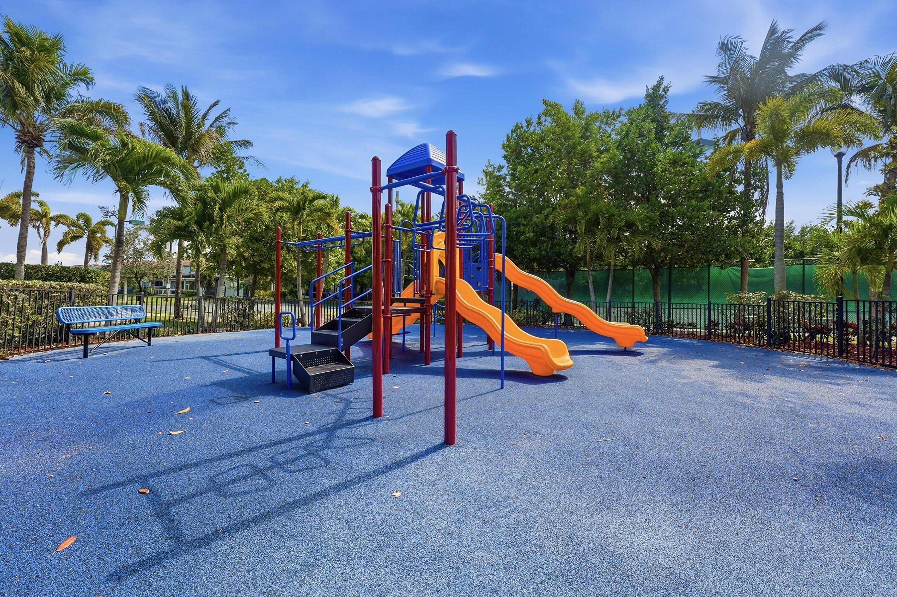 THOUSAND OAKS - Residential