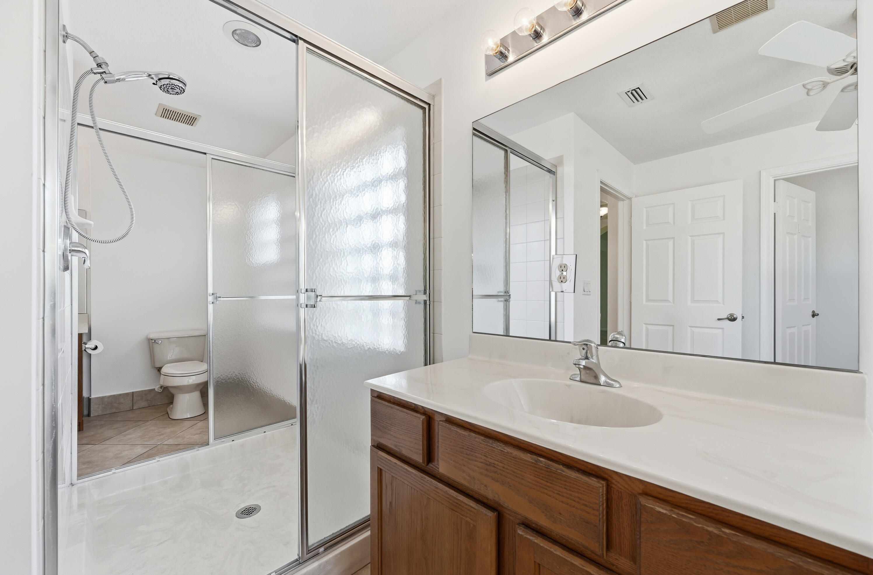 THOUSAND OAKS - Residential