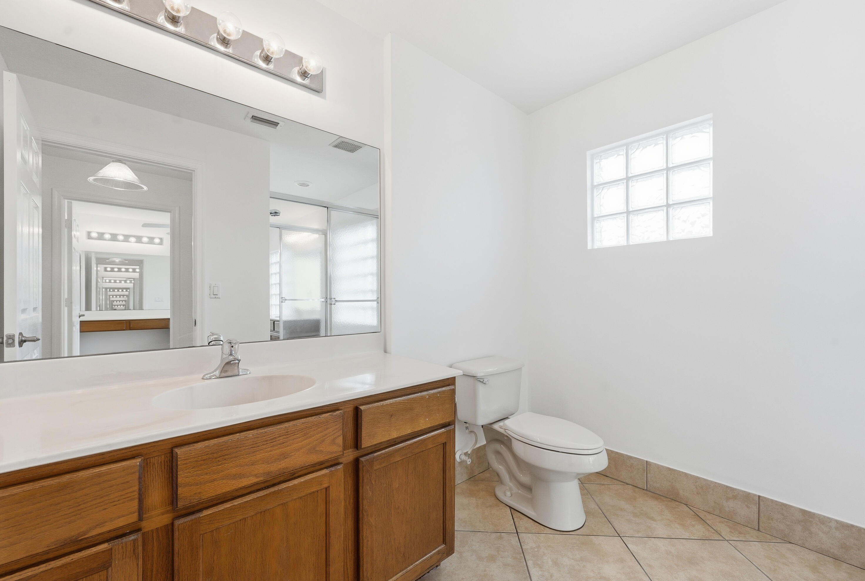 THOUSAND OAKS - Residential