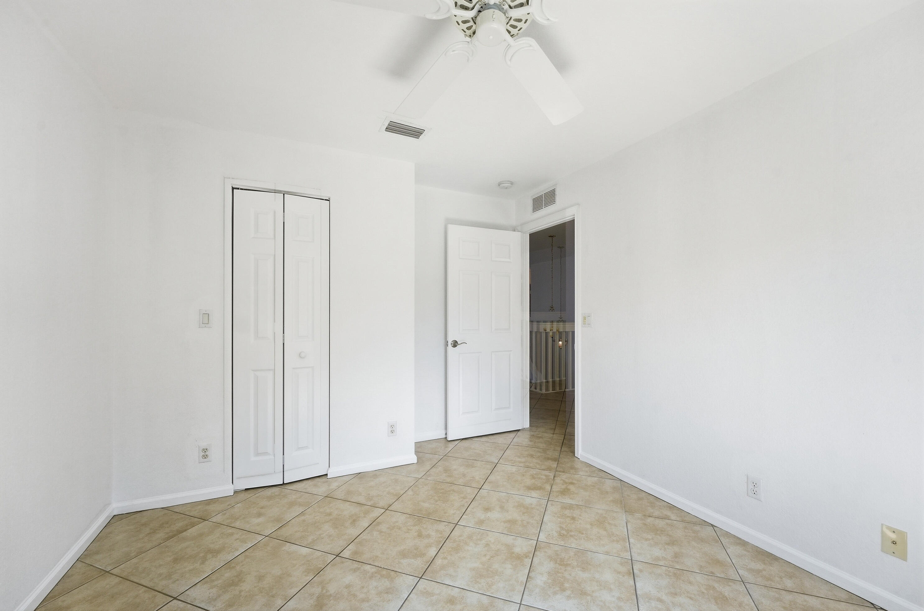 THOUSAND OAKS - Residential