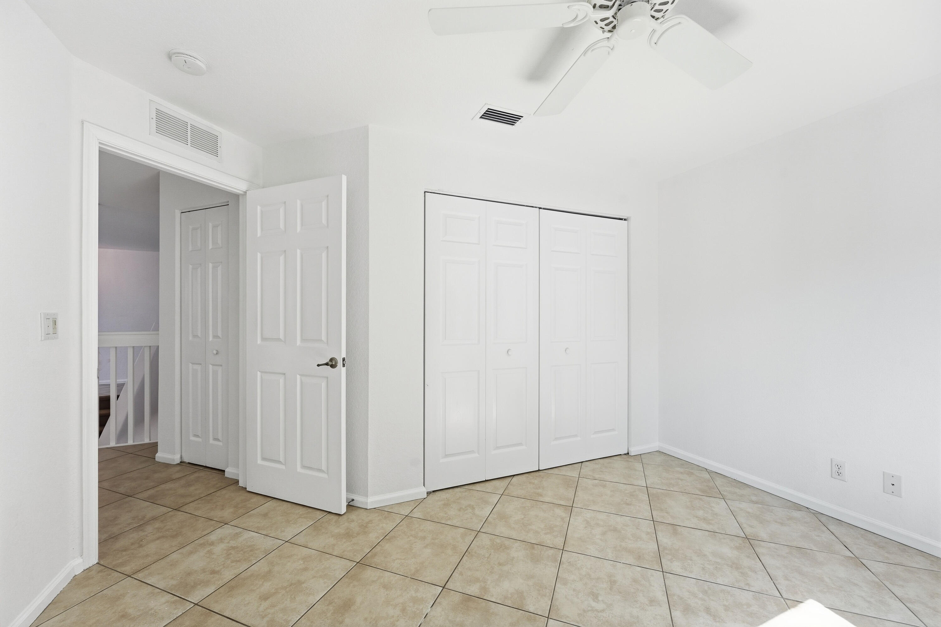 THOUSAND OAKS - Residential