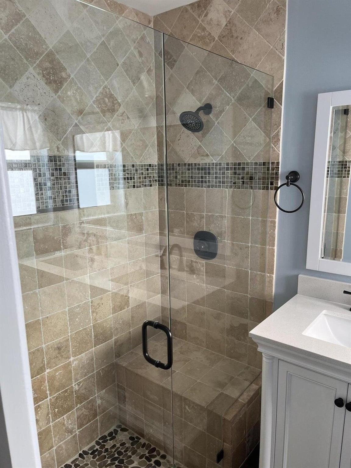 SUN VALLEY 2 - Residential Lease