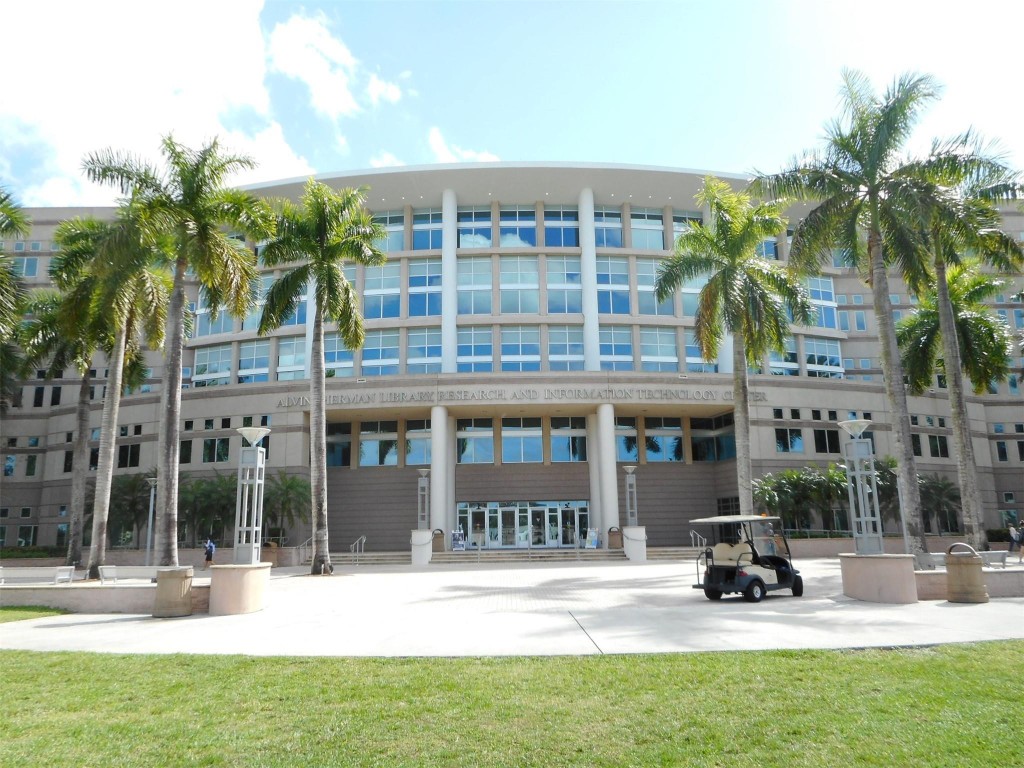 Rolling Hills Condominium - Residential