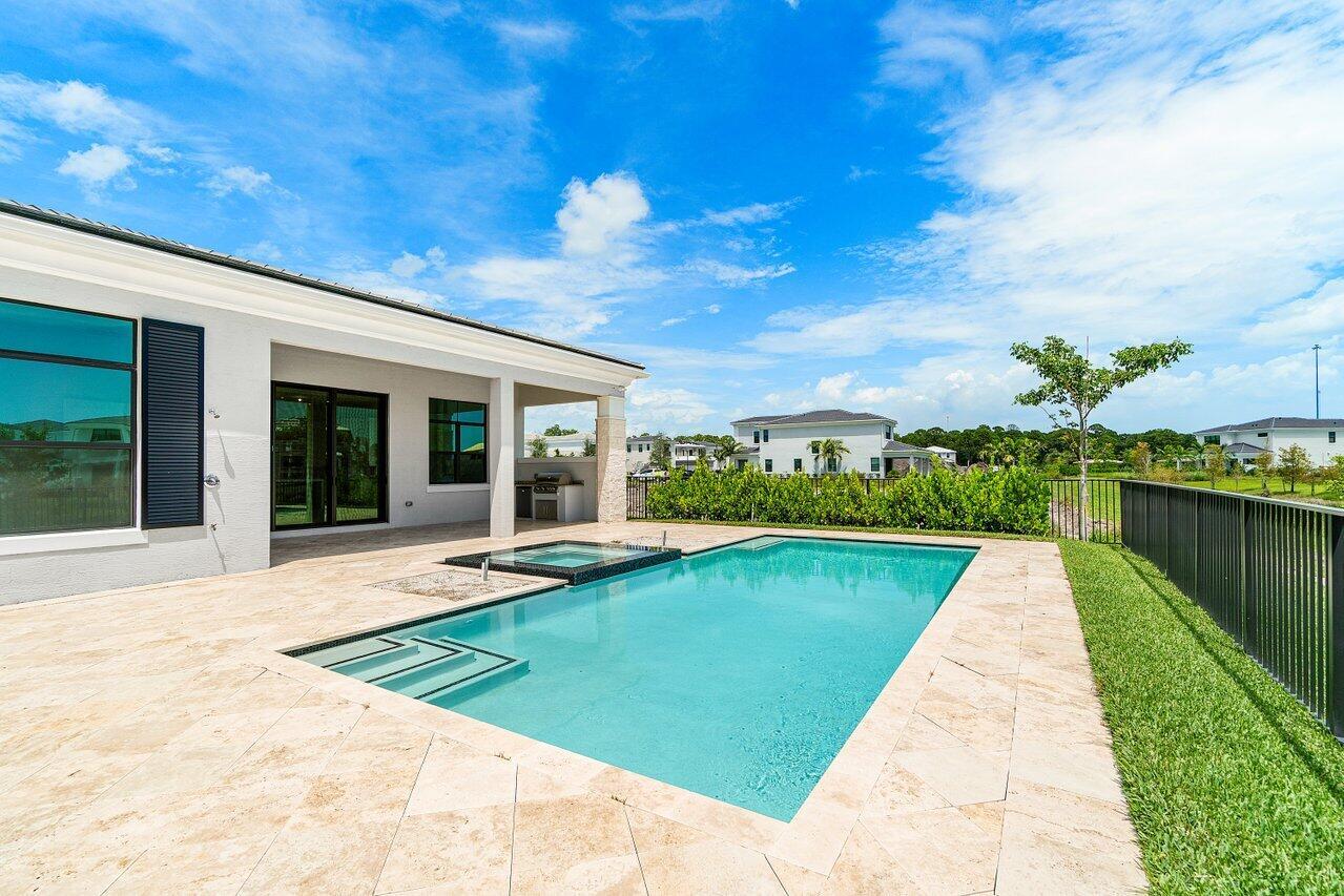 ARTISTRY REPLAT - Residential Lease