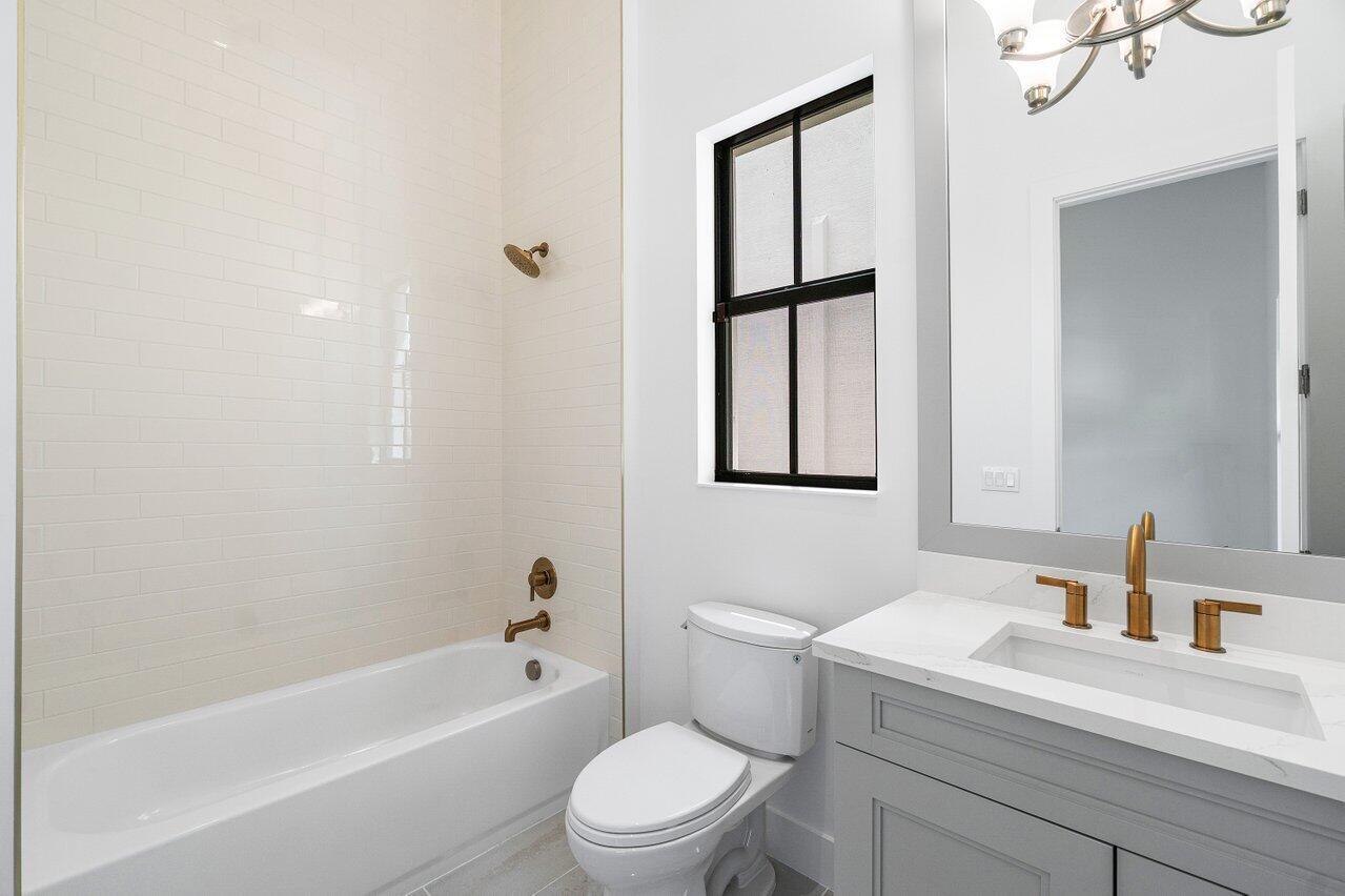 ARTISTRY REPLAT - Residential Lease