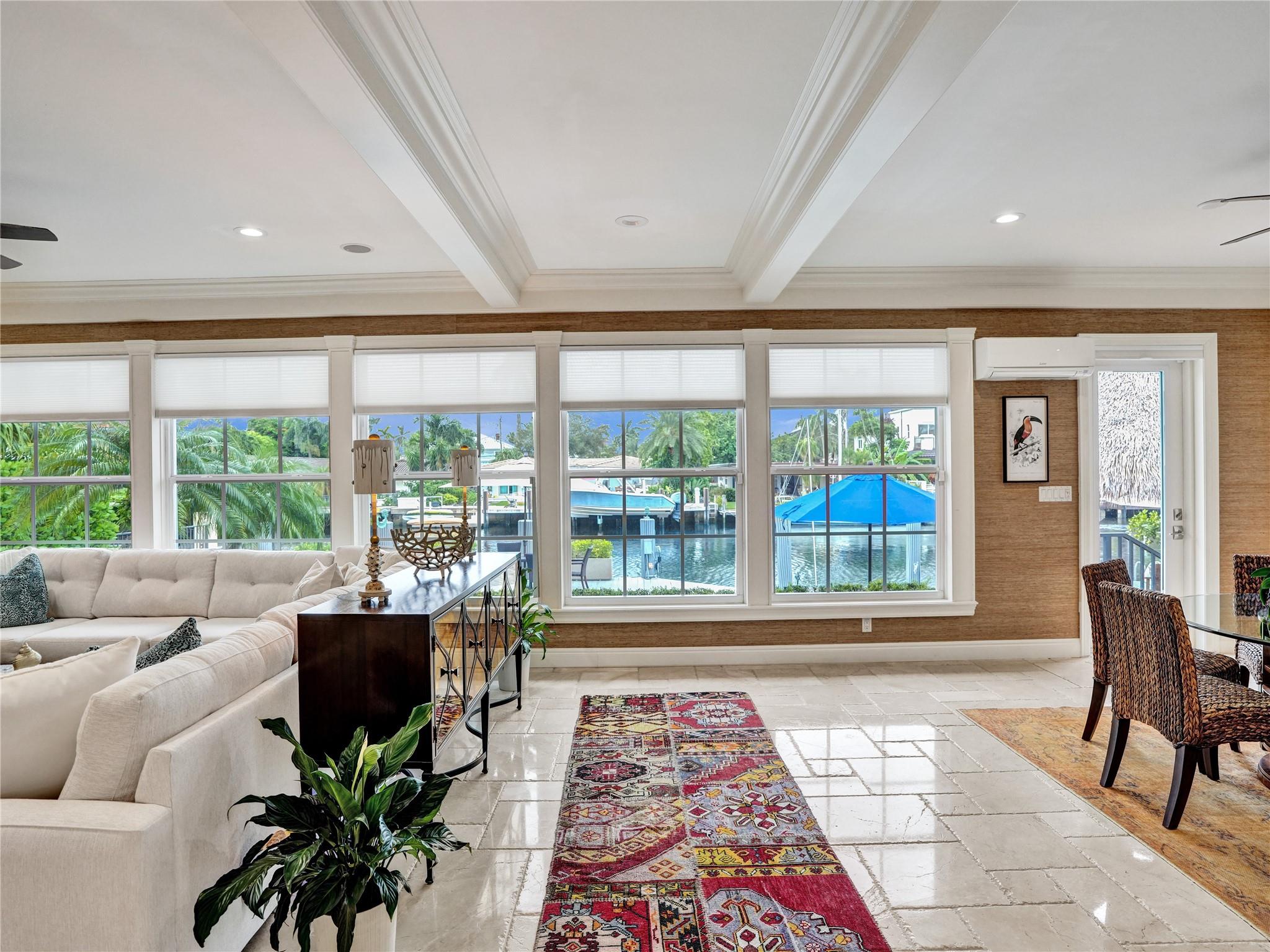 RIO VISTA ISLES - Residential