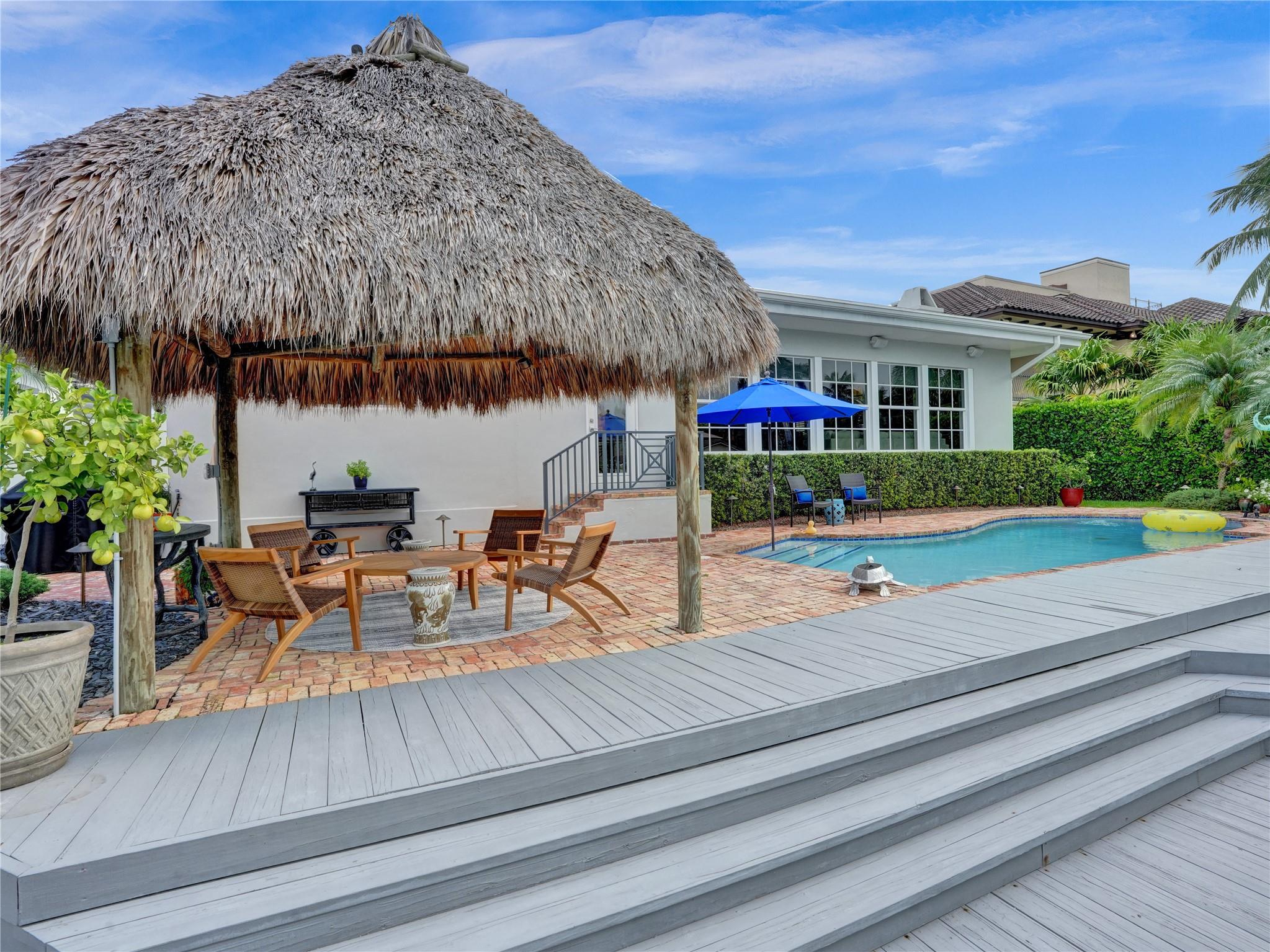 RIO VISTA ISLES - Residential