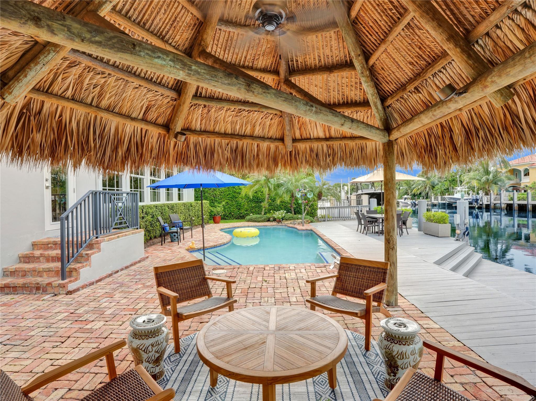 RIO VISTA ISLES - Residential