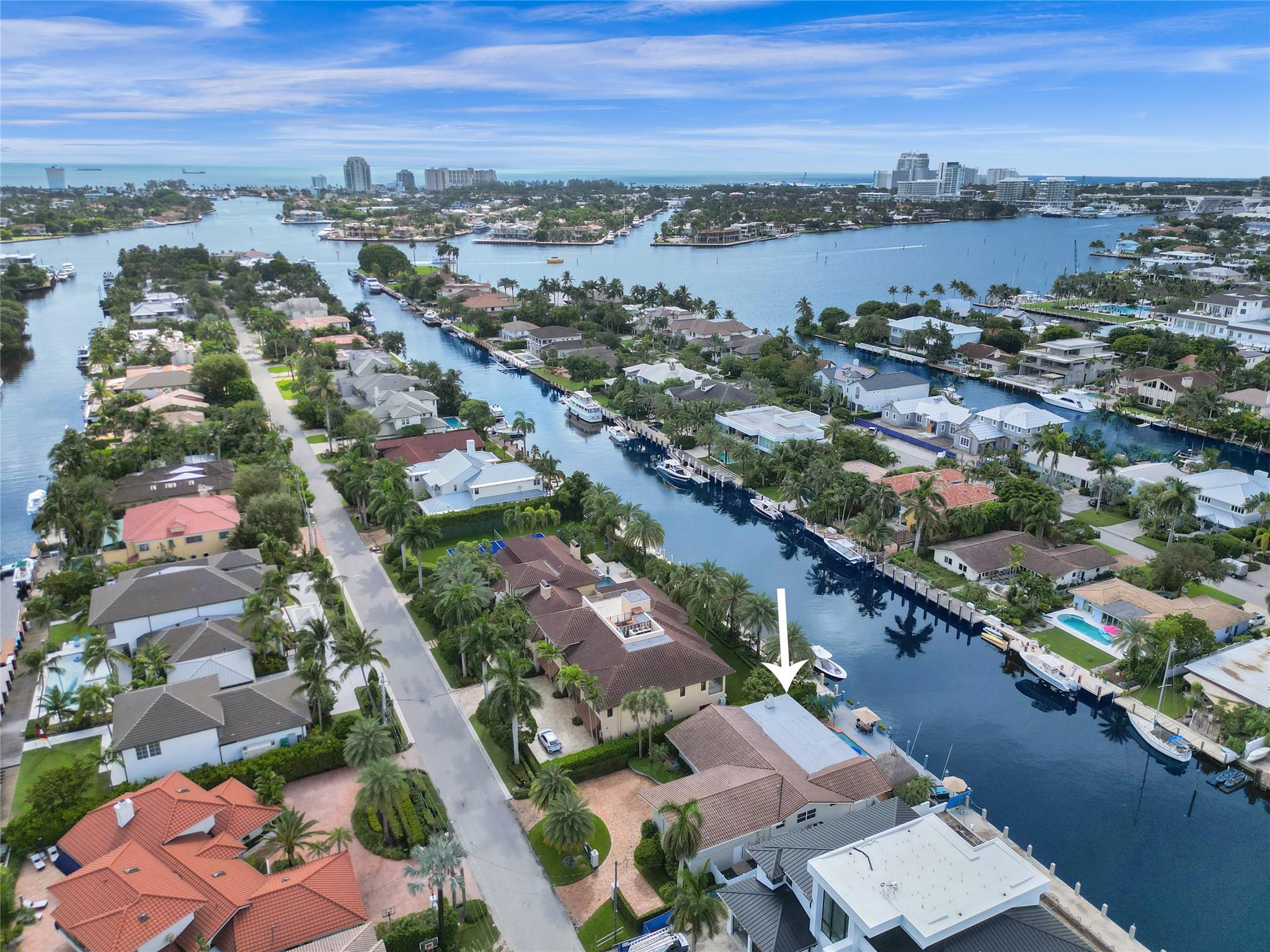 RIO VISTA ISLES - Residential