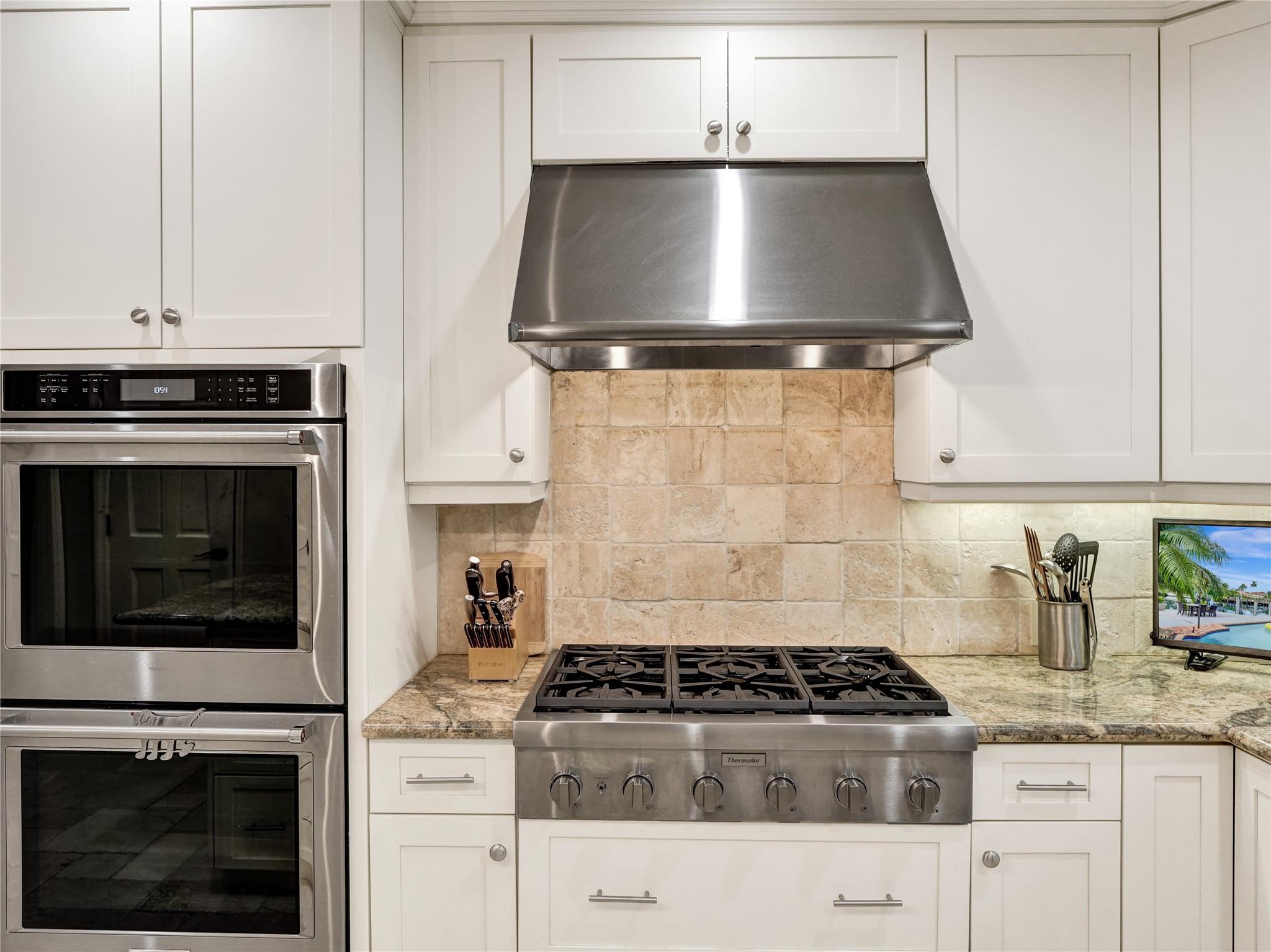 RIO VISTA ISLES - Residential