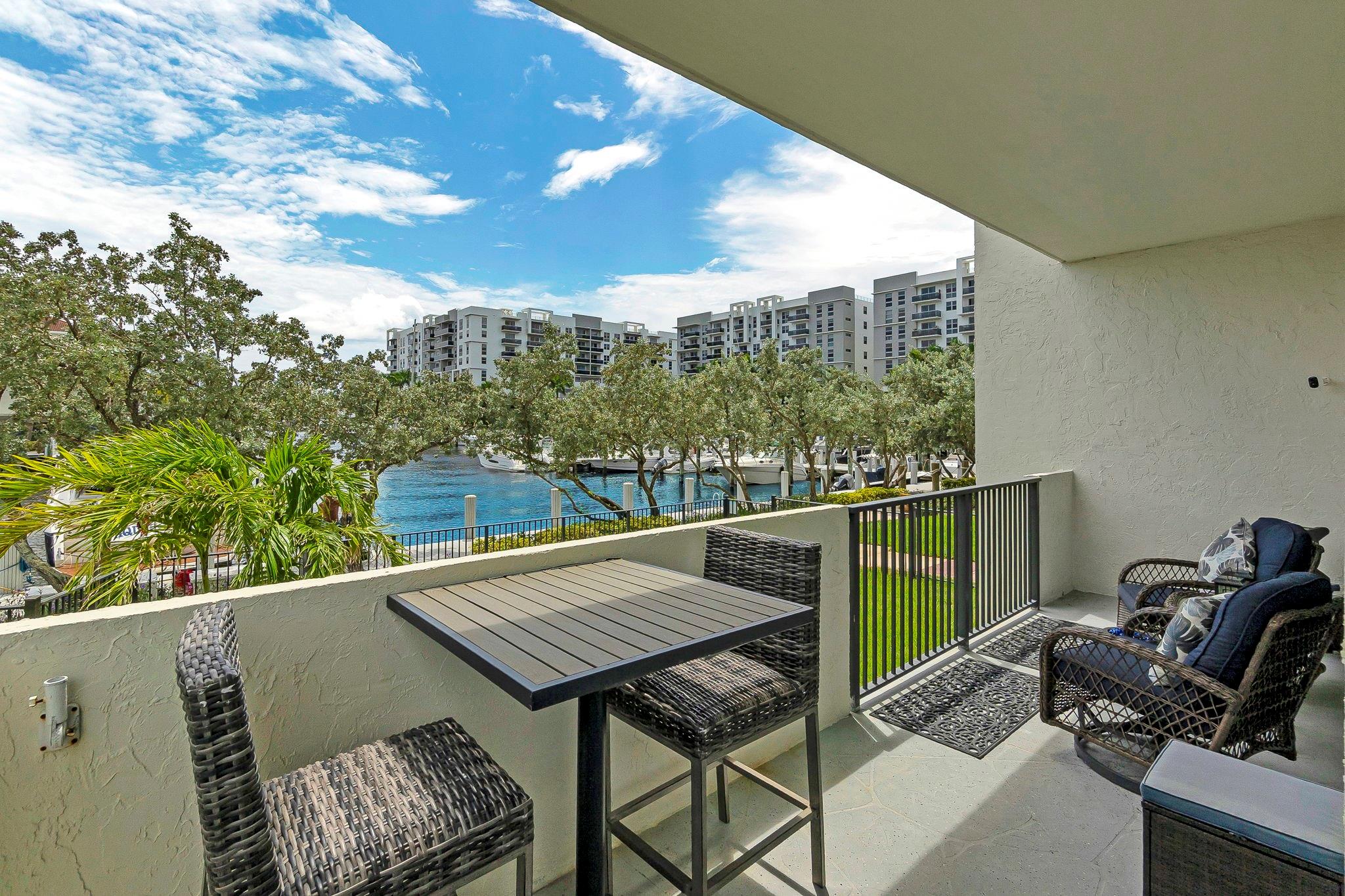 3200 N Port Royal Dr N 112