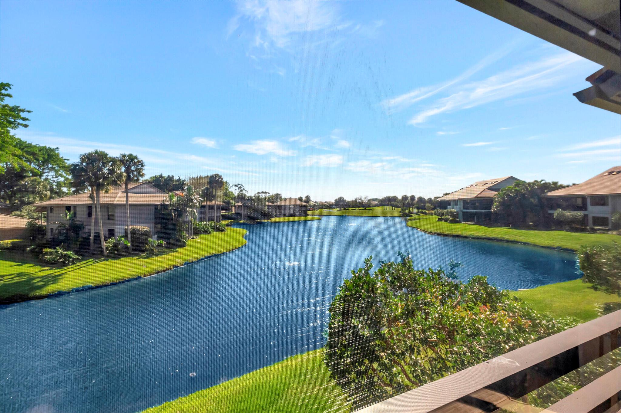 CHARTER CAY - Residential