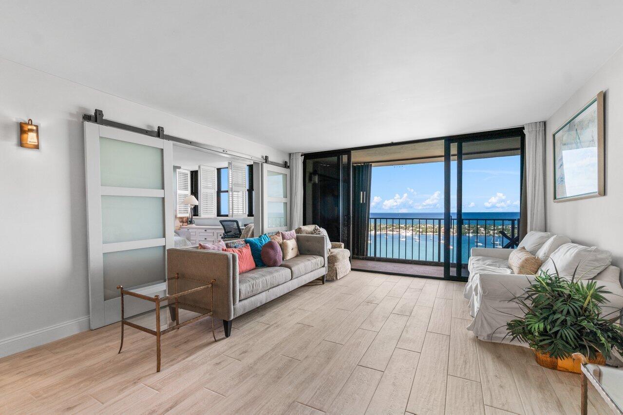 The Palm Beach House - Residential Lease