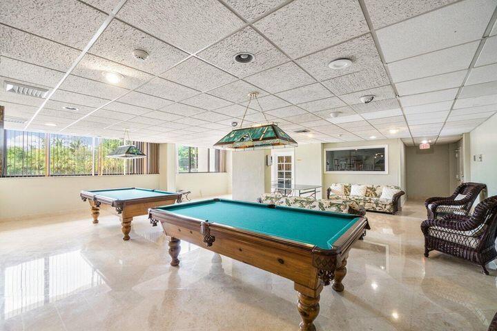 The Palm Beach House - Residential Lease