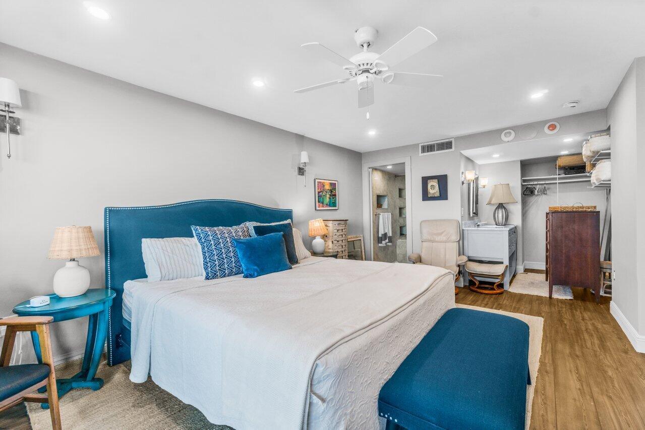The Palm Beach House - Residential Lease