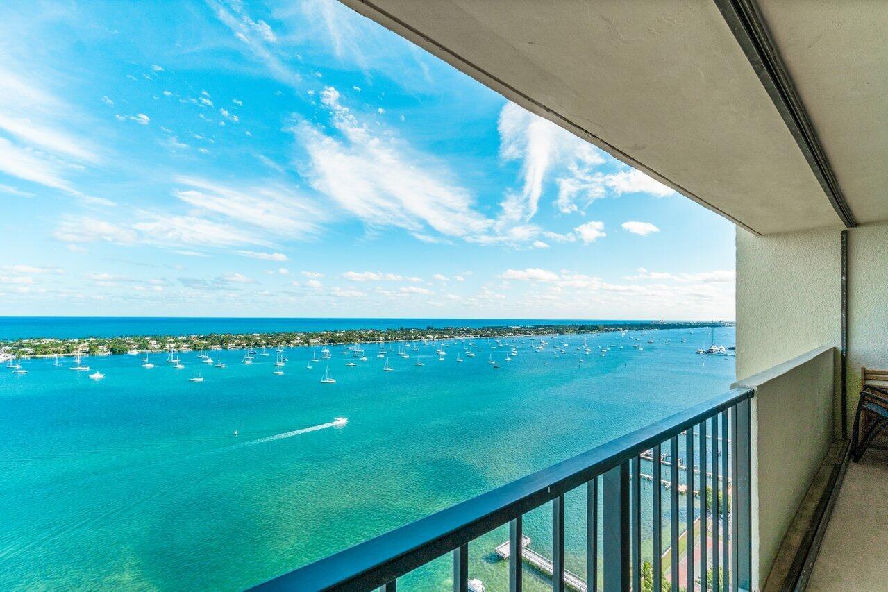 The Palm Beach House - Residential Lease