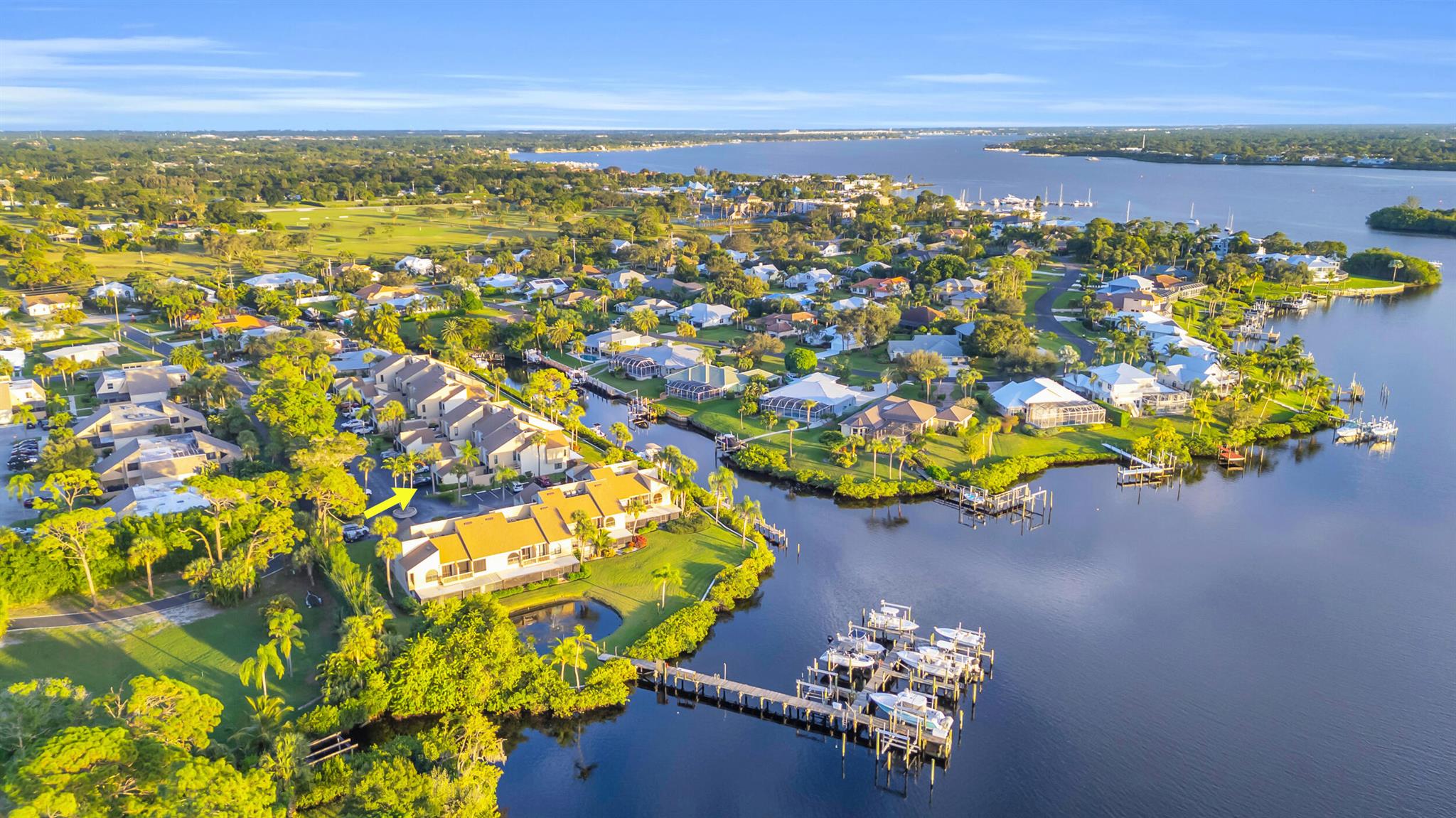 TARPON BAY MOORINGS - Residential