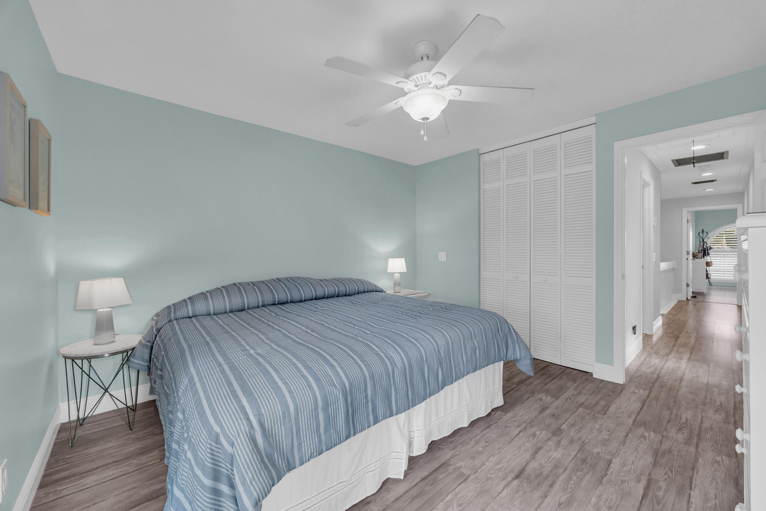 TARPON BAY MOORINGS - Residential