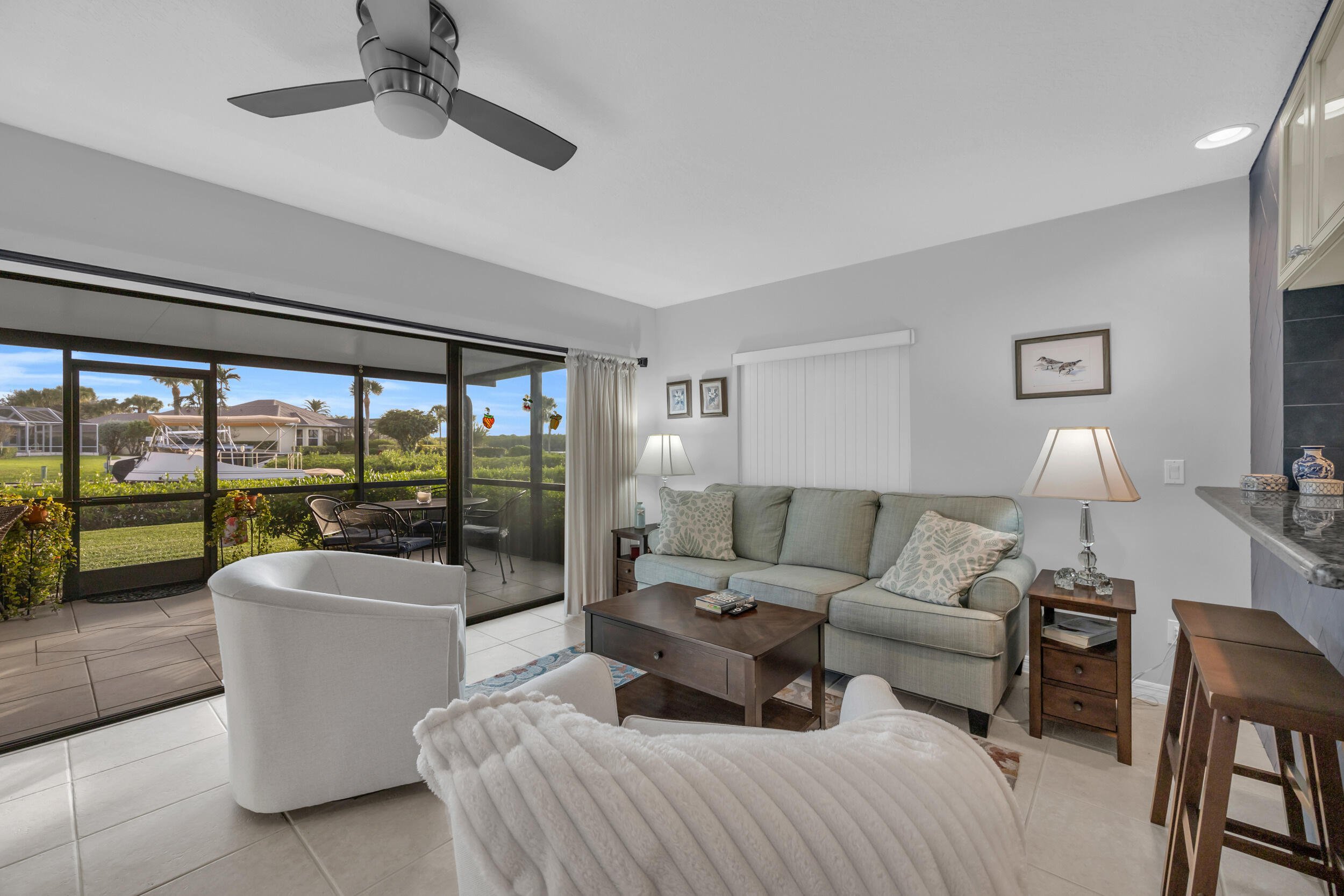 TARPON BAY MOORINGS - Residential