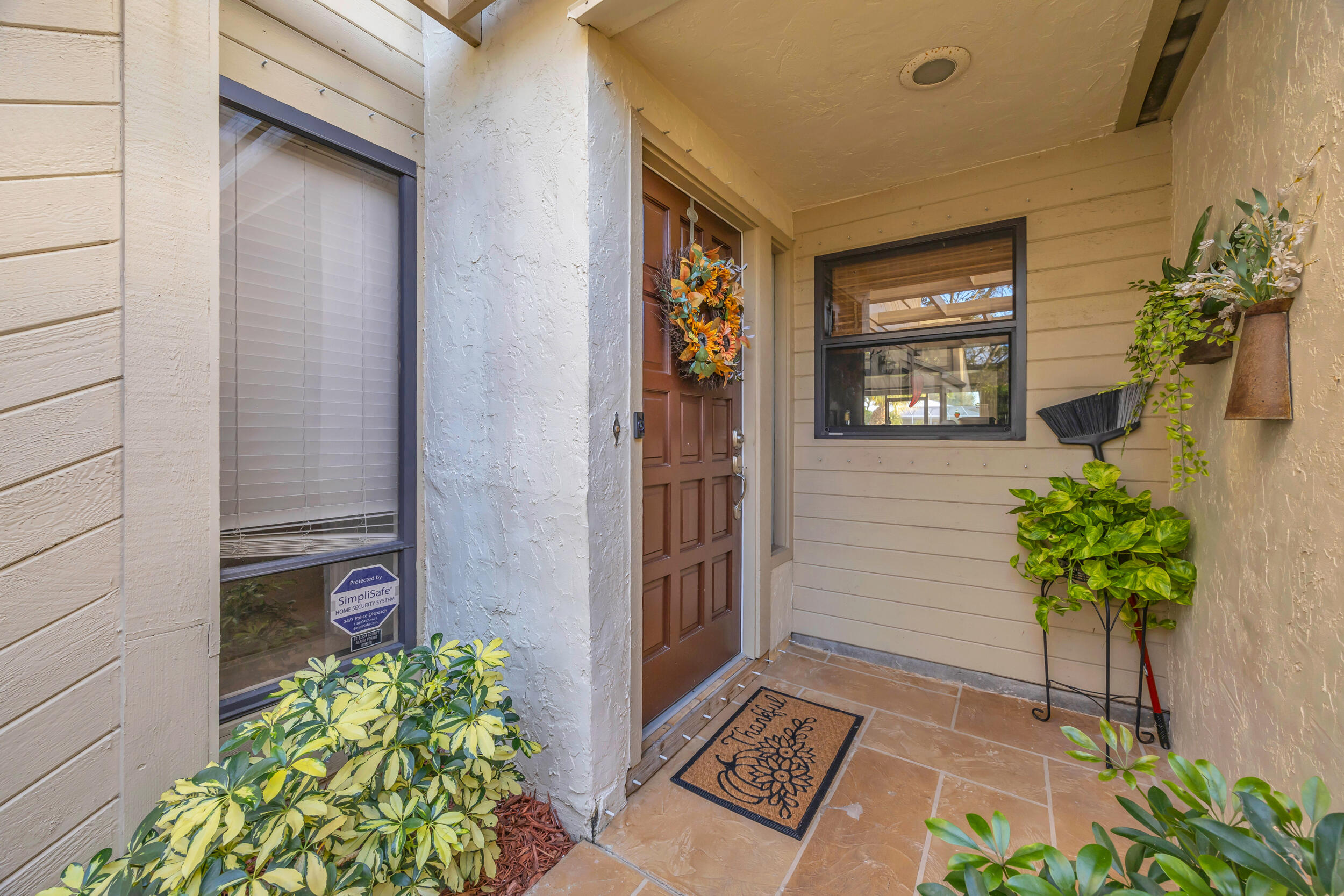 TARPON BAY MOORINGS - Residential