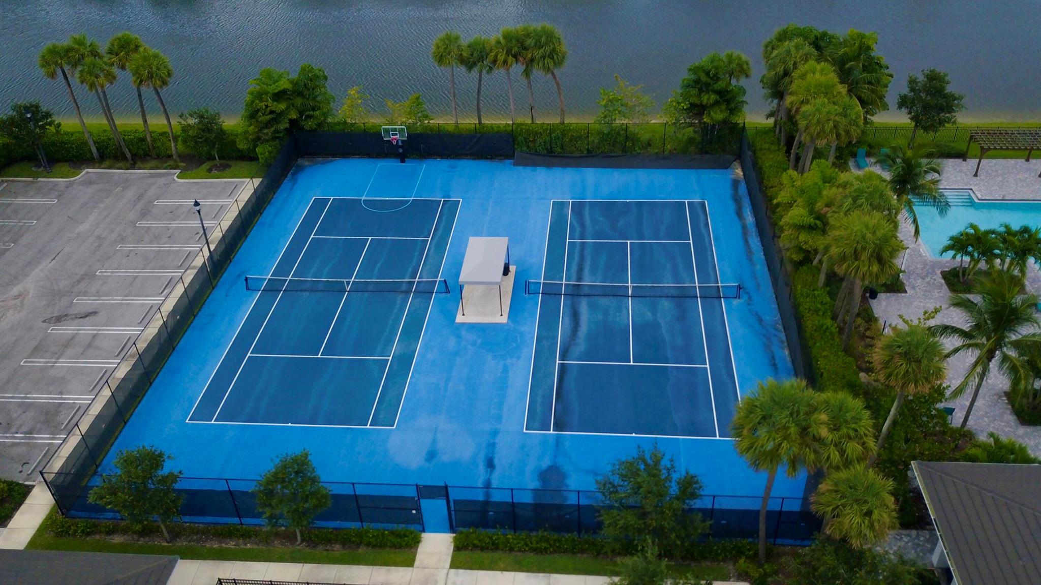 CRESTWOOD NORTH - Residential