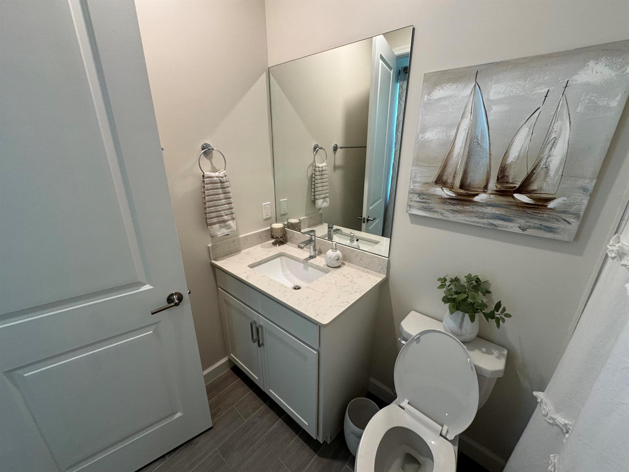 CRESTWOOD NORTH - Residential