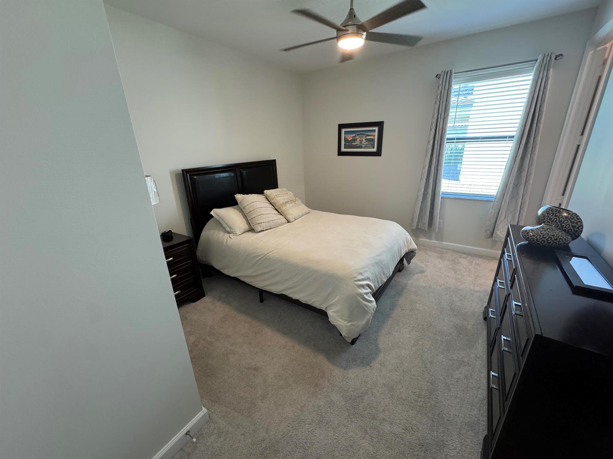 CRESTWOOD NORTH - Residential