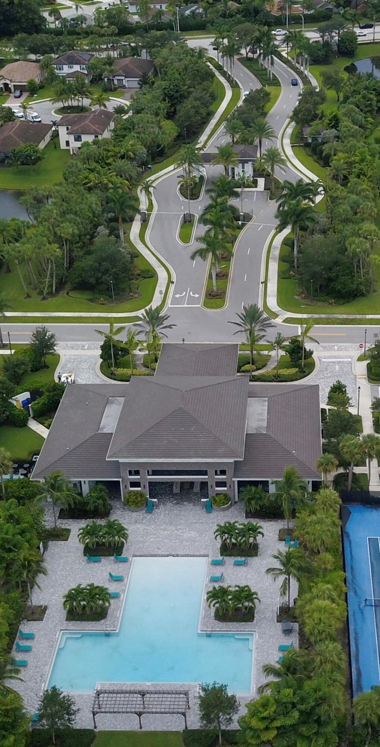 CRESTWOOD NORTH - Residential