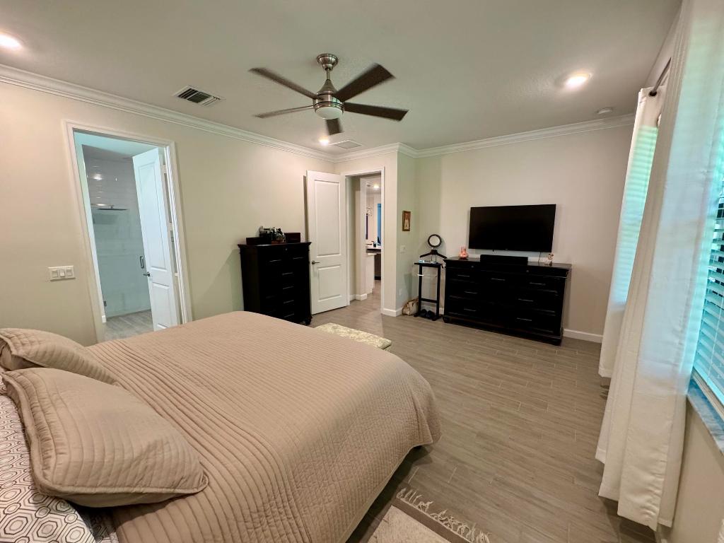 CRESTWOOD NORTH - Residential