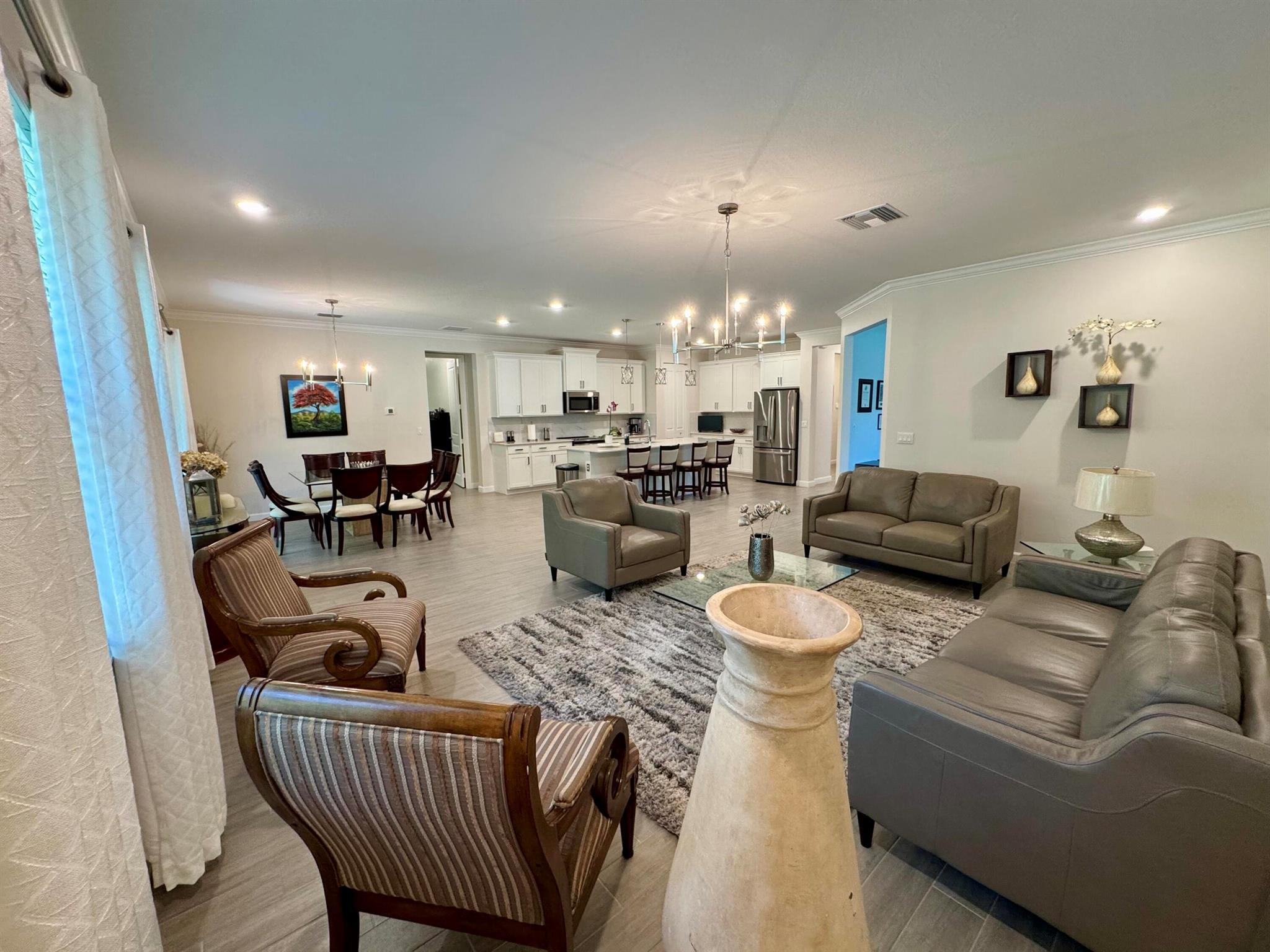 CRESTWOOD NORTH - Residential