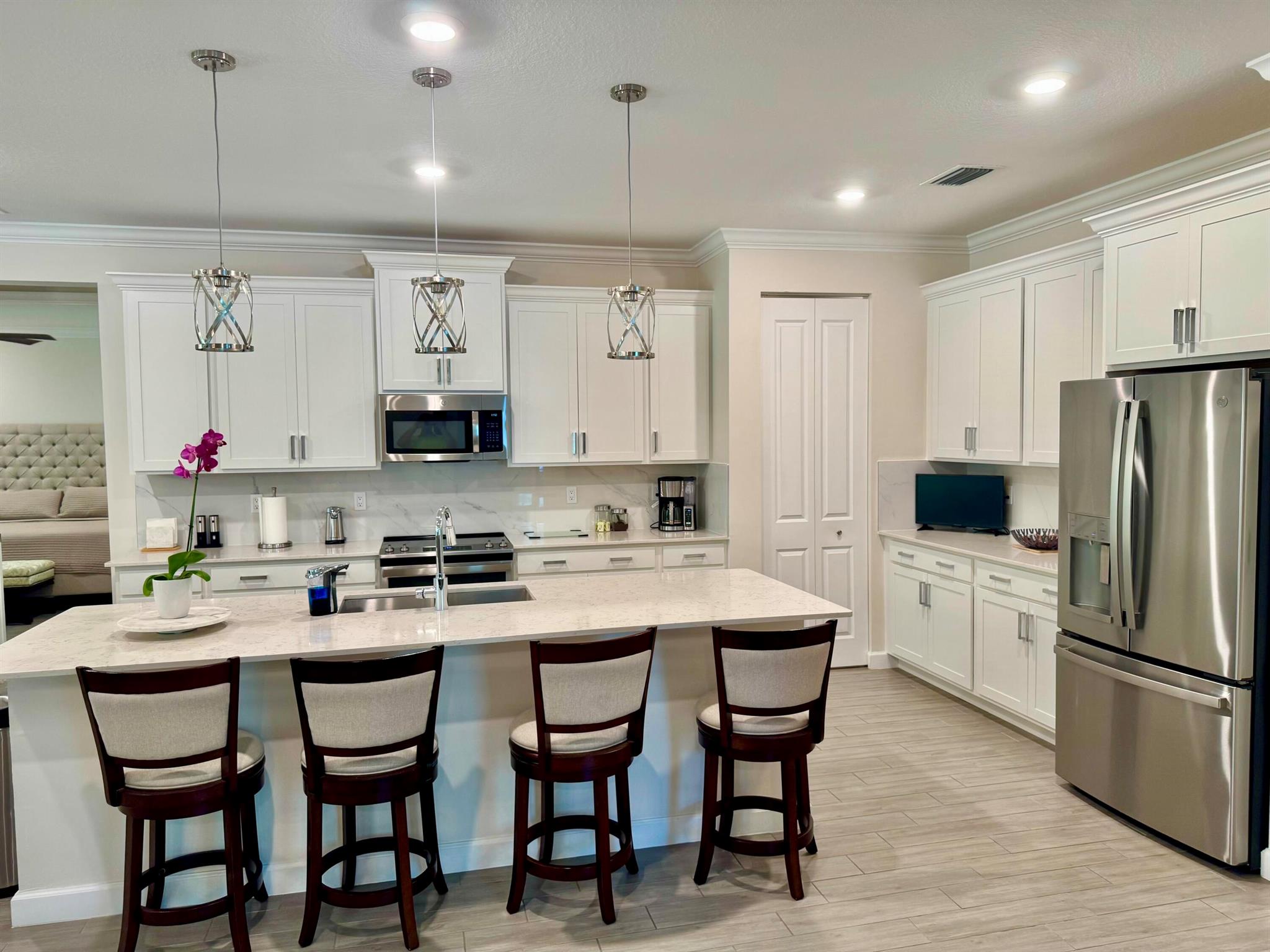 CRESTWOOD NORTH - Residential