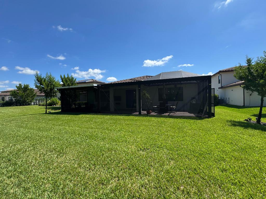 CRESTWOOD NORTH - Residential