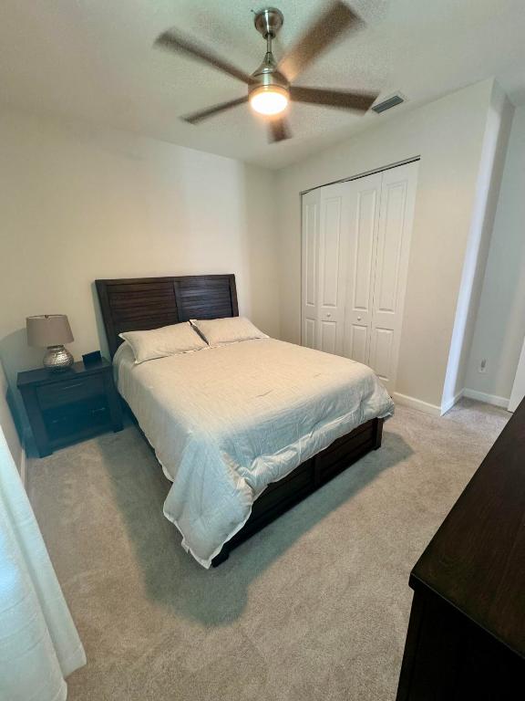 CRESTWOOD NORTH - Residential