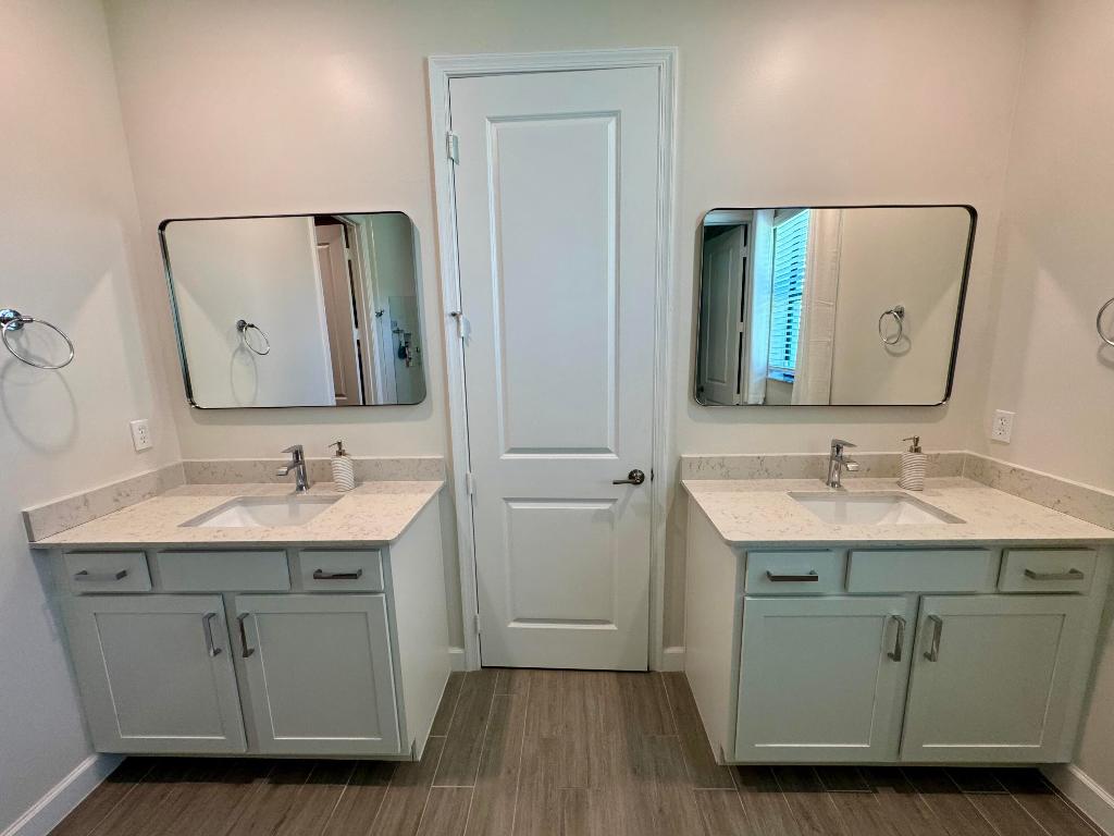 CRESTWOOD NORTH - Residential