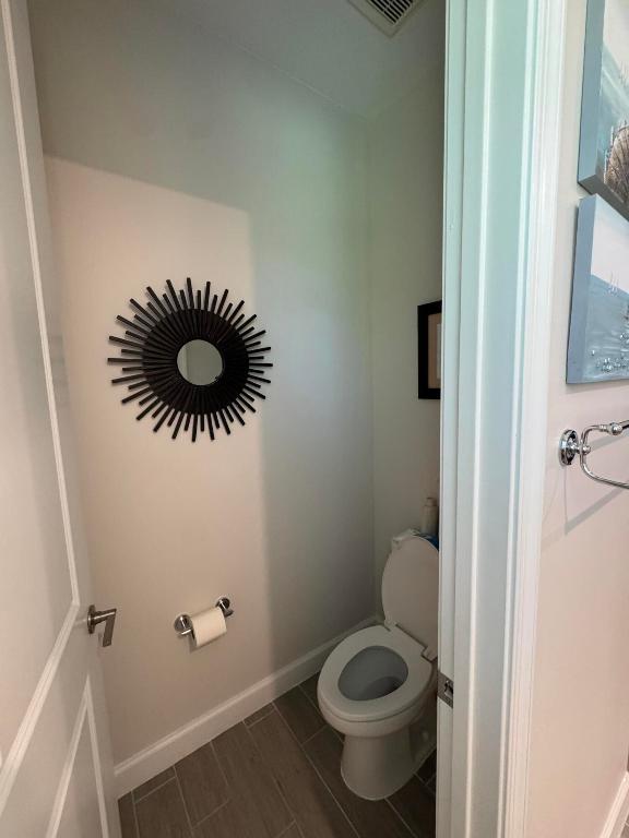 CRESTWOOD NORTH - Residential