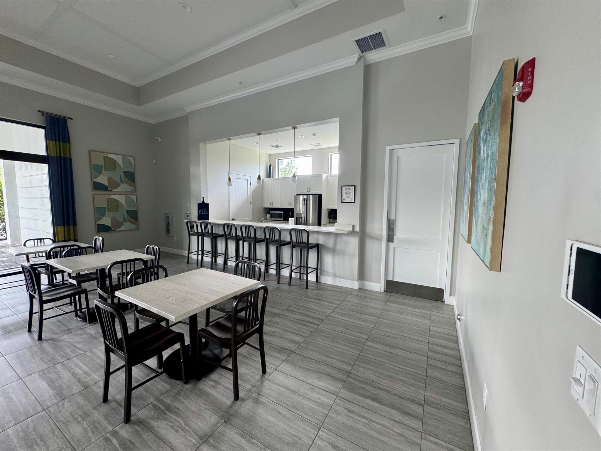 CRESTWOOD NORTH - Residential