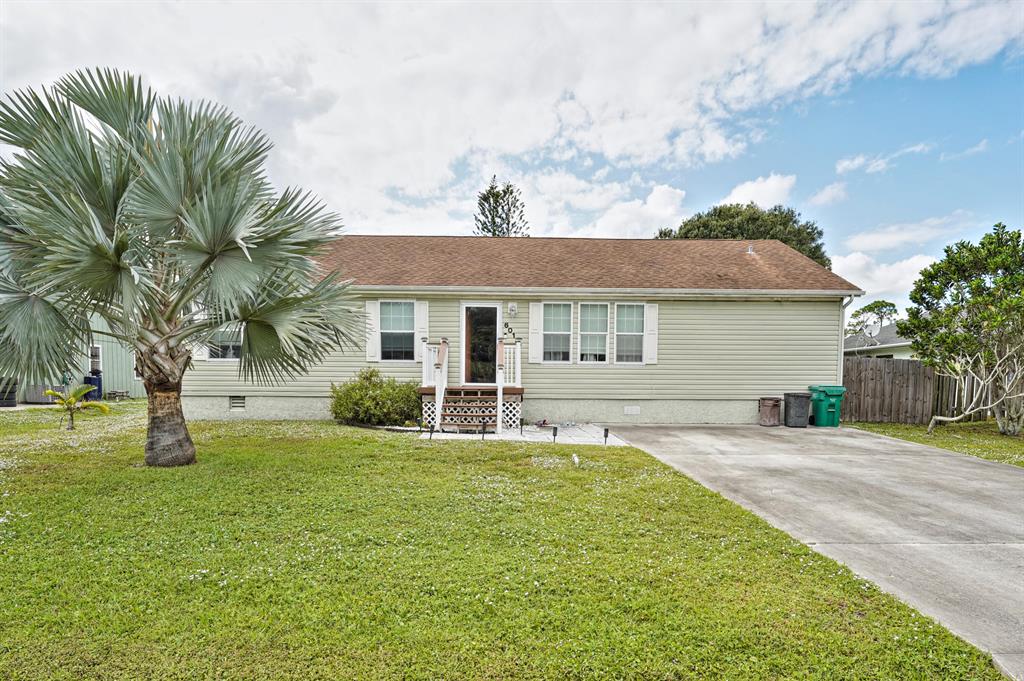 Photo of 6013 Raintree Trail, Fort Pierce, FL 34982 (MLS # R10756287)