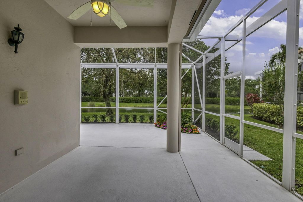 Photo of 936 Augusta Pointe Drive, Palm Beach Gardens, FL 33418 (MLS # B26001031)