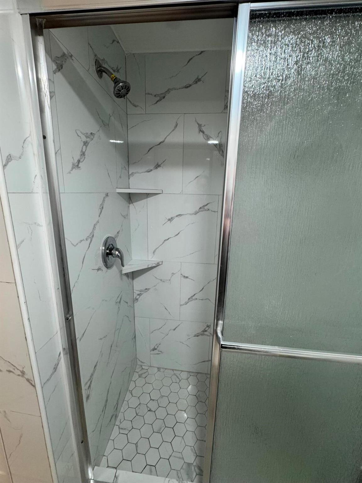 VERSAILLES GARDENS CONDO - Residential Lease