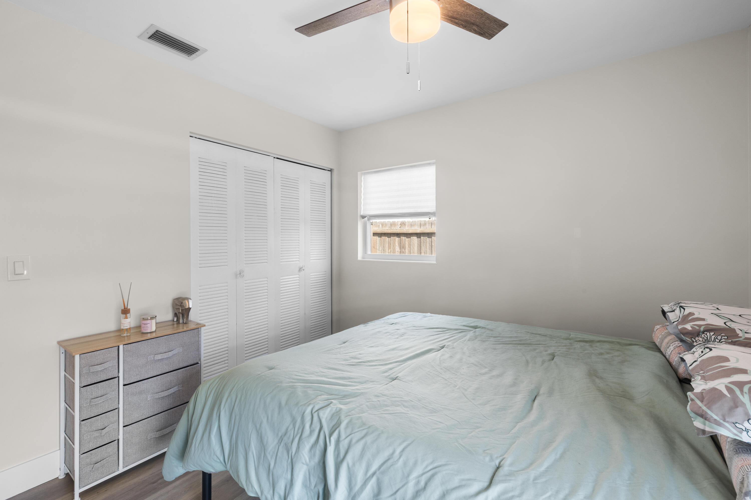 SKY LAKE 3 - Residential