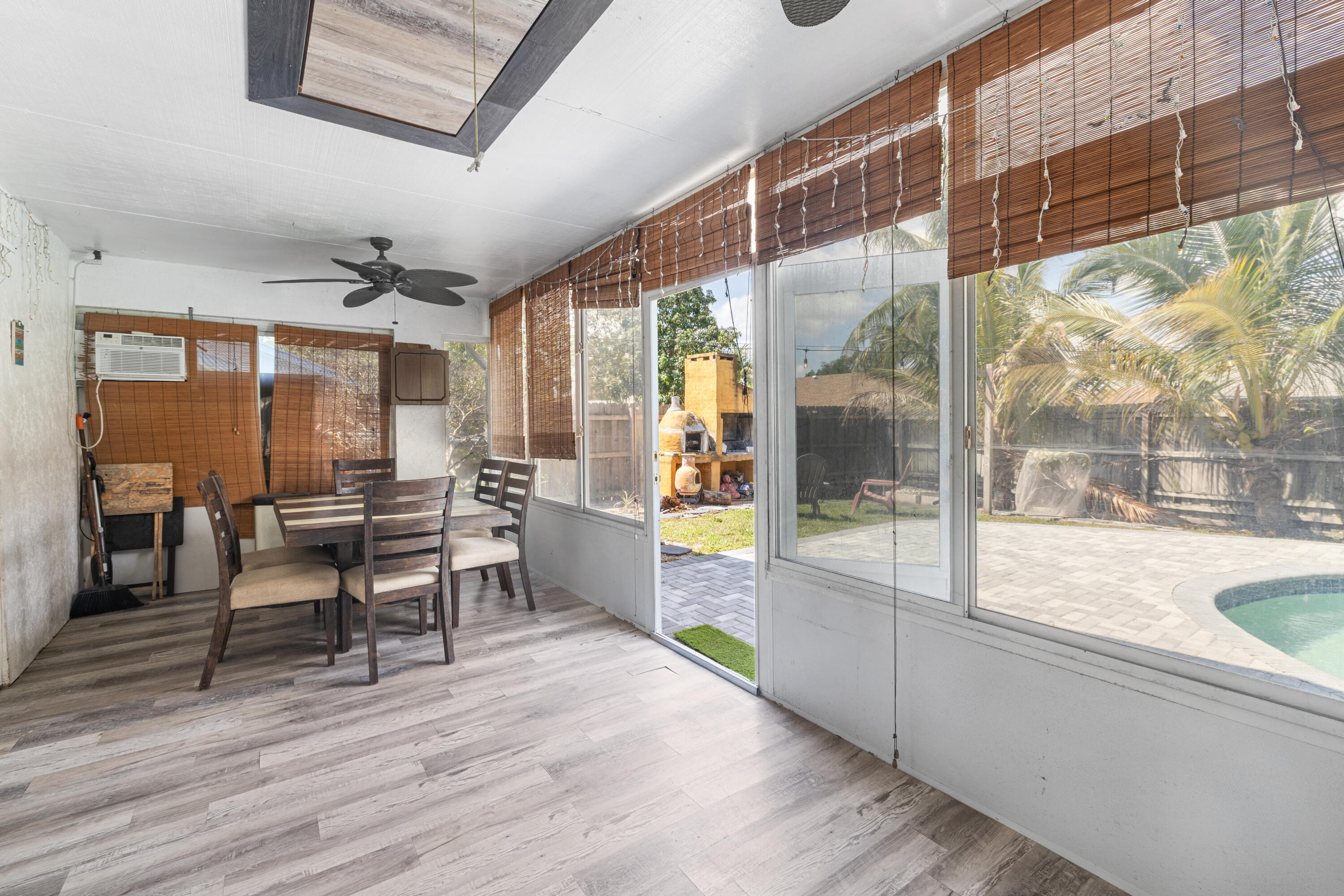 SKY LAKE 3 - Residential